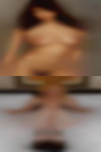 Play(s) with hot women my pussy.