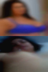 Mature dogging horny nude woman.